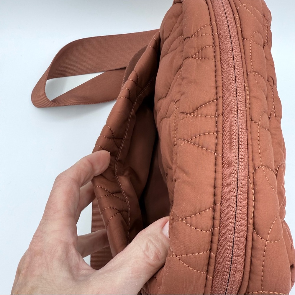 Lululemon Quilted Embrace 4L Crossbody Bag Purse Ancient Copper - Picture 9 of 16